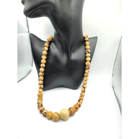 Vintage Very Rare Natural Tiger Coral Graduated Bead necklace 87 grams 23" - Picture 7 of 7